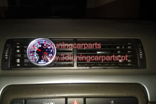 Audi_A4B7_central_52mm_grelha5-1.jpg Suporte ventilação Apoio manometro Suporte manometro Grelha manometro Air Vent Gauge Pod Gauge holder Pod Support Pressure gauge mount Pressure gauge support Air Wind Aerator Gauge Stand Soporte manometro Detenteur du manometre Support Manometre